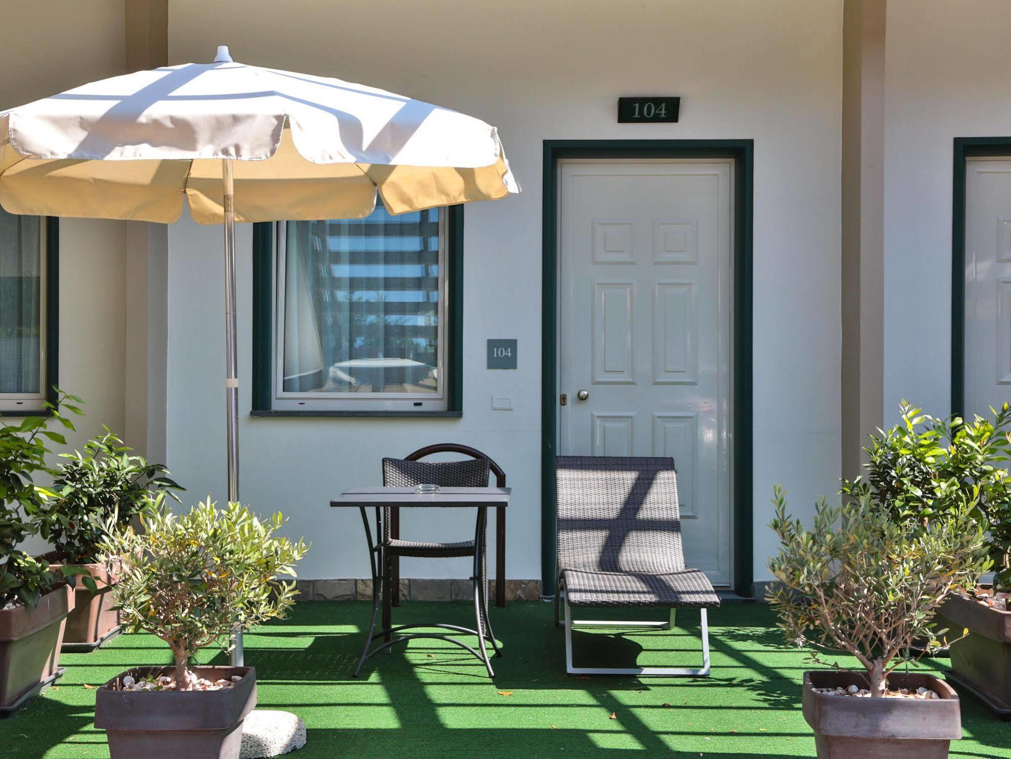 Best Western Hotel Anthurium Santo Stefano al Mare Buitenkant foto